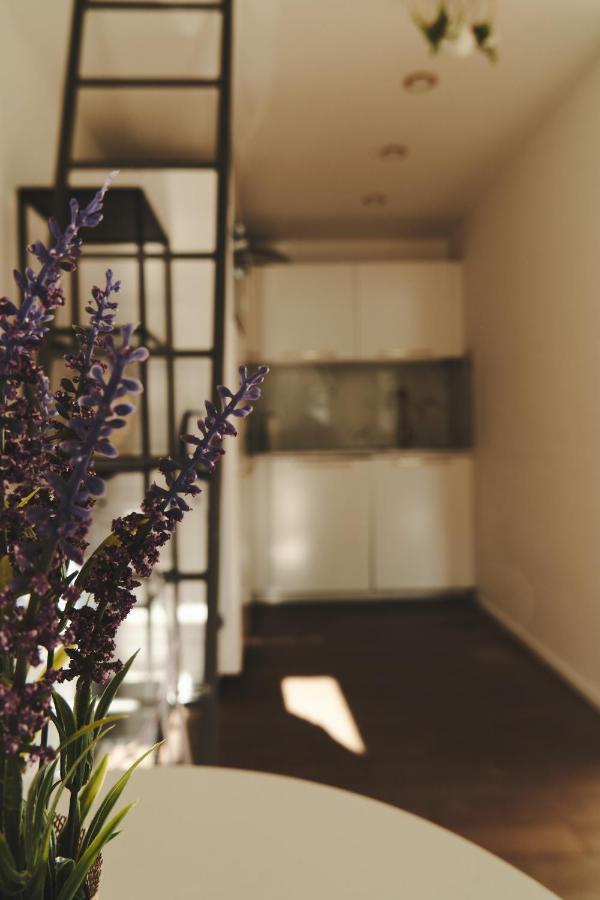 Royal Opletalova Apartment Praha Bagian luar foto