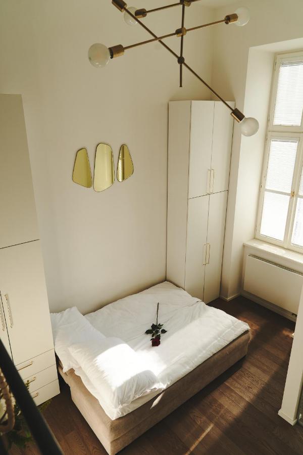 Royal Opletalova Apartment Praha Bagian luar foto